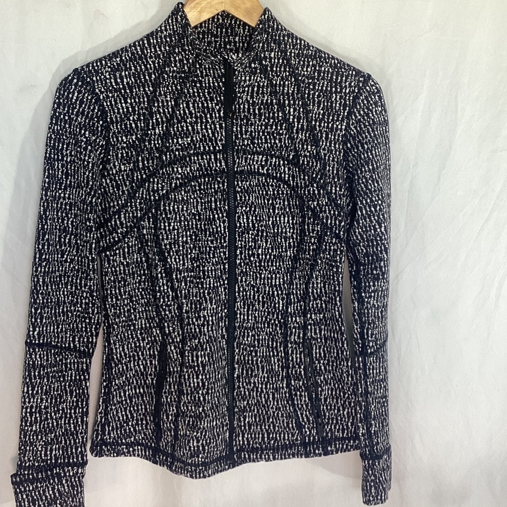 Lululemon define jacket - Picture 3 of 13
